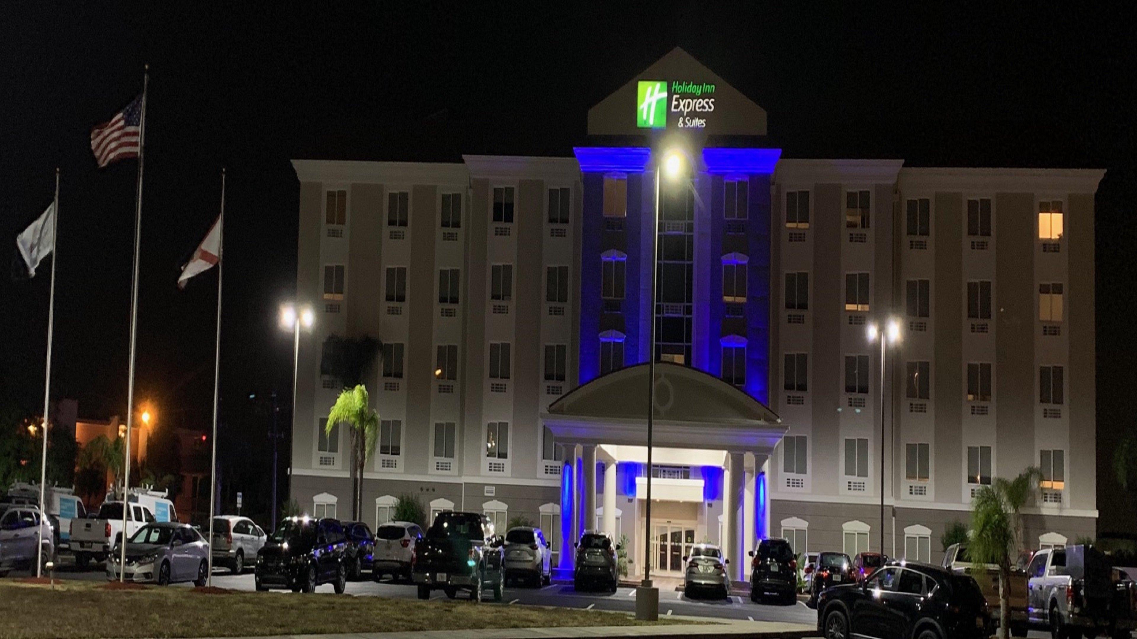 Holiday Inn Express Orlando - South Davenport By Ihg Екстериор снимка